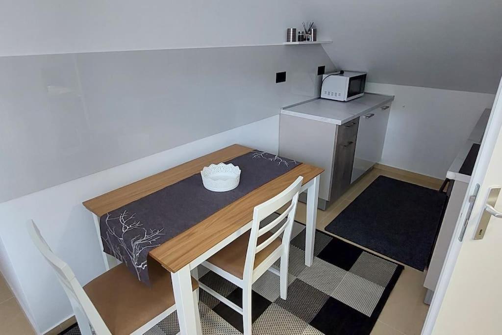 Jo-Ma Apartma - Free Parking Lublaň Exteriér fotografie
